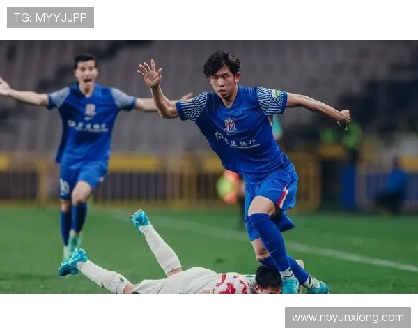 足球盛世：回顾经典赛事，展望未来发展趋势与新星崛起