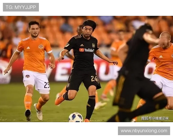 休斯顿迪纳摩与达拉斯激战比分揭晓精彩瞬间回顾