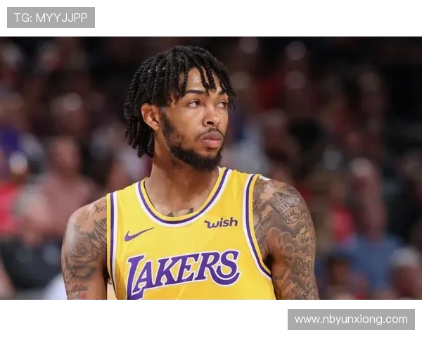 布兰登英格拉姆如何在NBA赛场上展现出色的篮球天赋与领导力